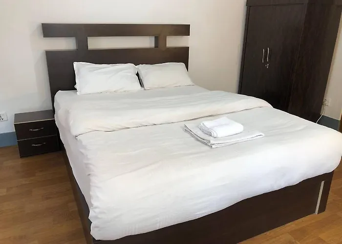 Everest 2bhk Thamel 5 Min Walk 2nd Floor Apartment *