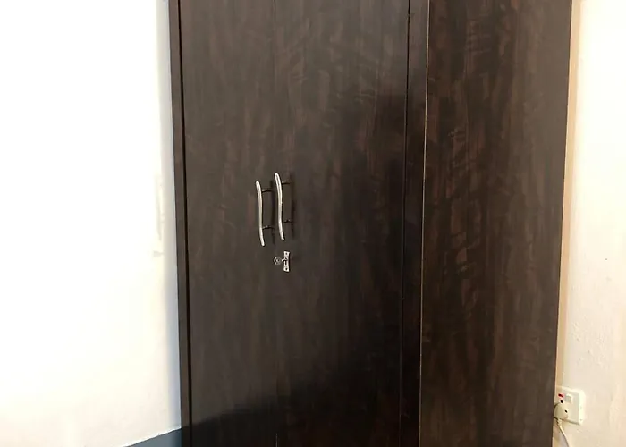 Everest 2bhk Thamel 5 Min Walk 2nd Floor Apartment